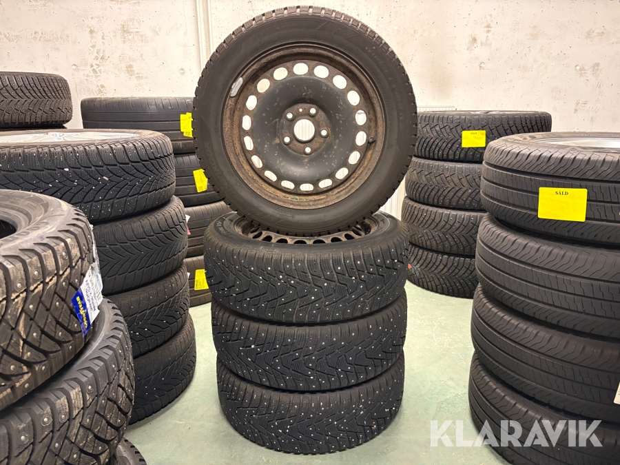 Däck med fälg Hankook Winter i*pike RS2