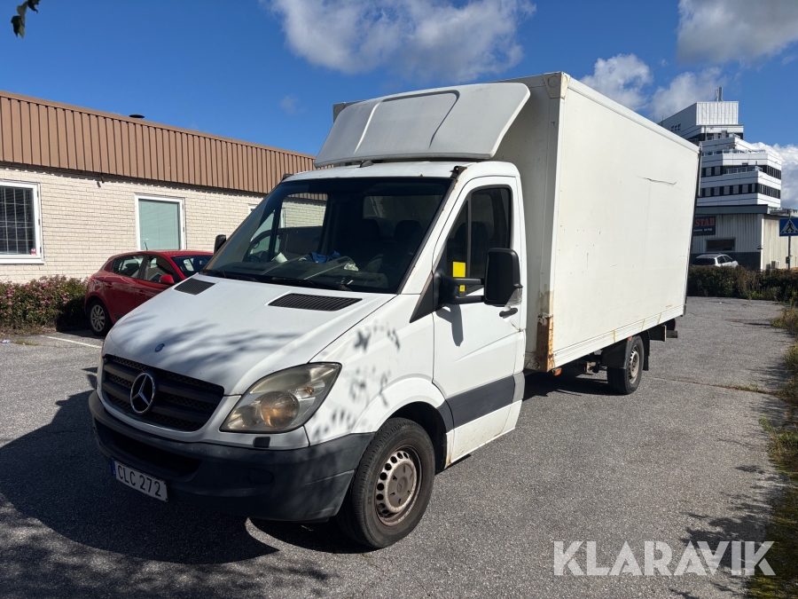 Lätt lastbil Mercedes-Benz Sprinter 316 CDI med bakgavellyft