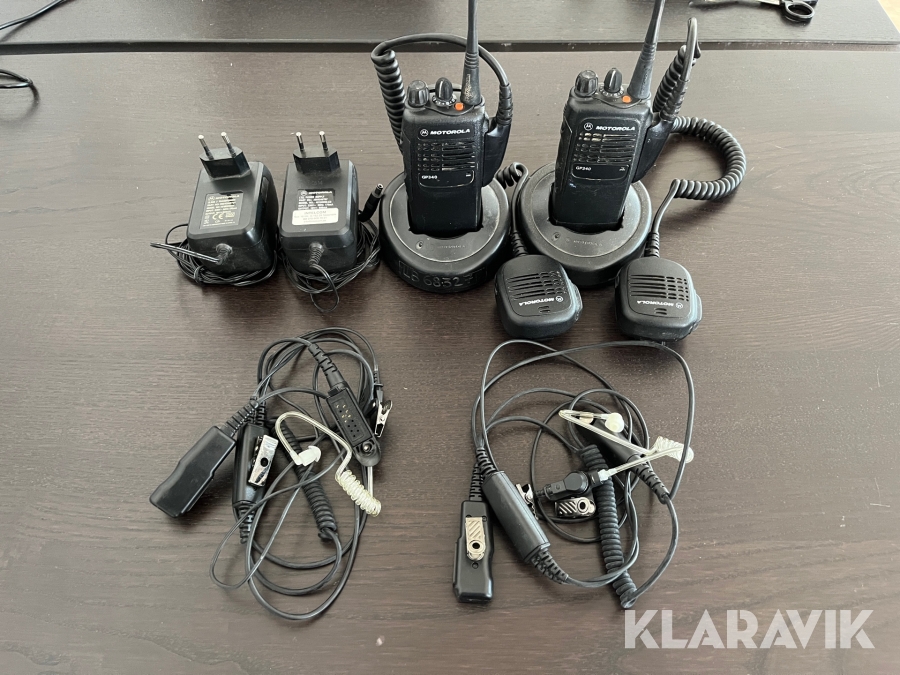 Radioutrustning Motorola GP340 2st med tillbehör