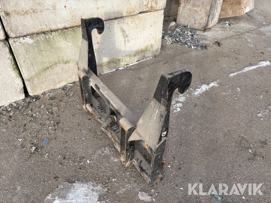 Redskapsadapter Norje från stora BM till lilla BM