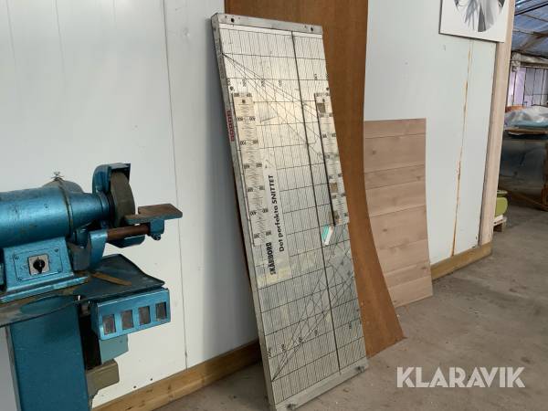 Skärbord för isolering