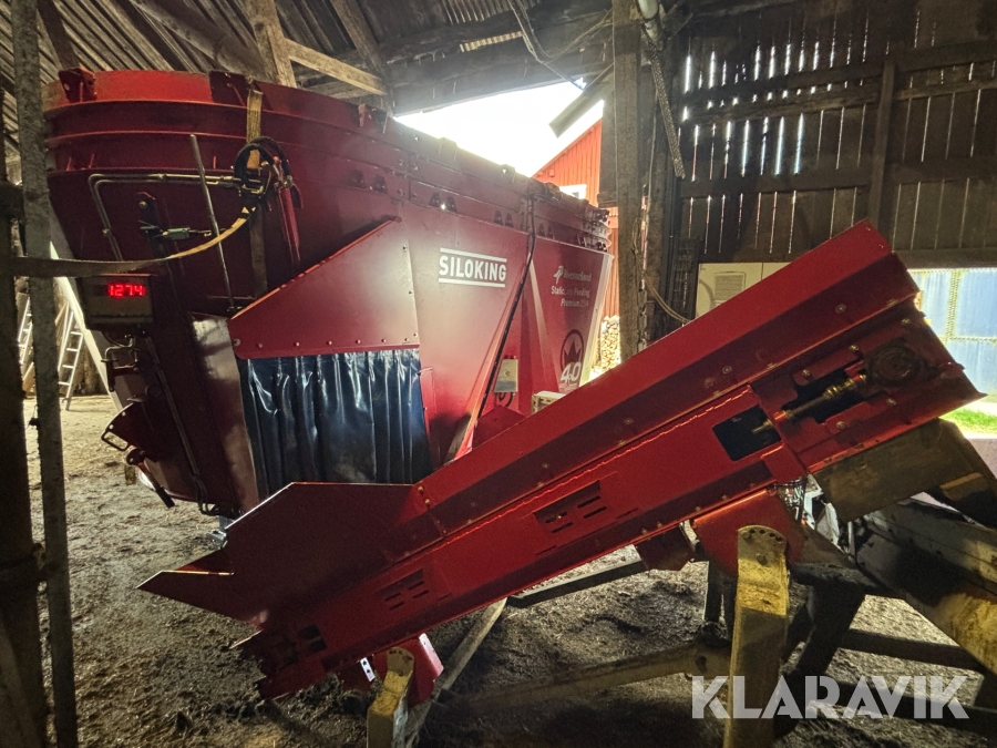 Foderblandare Kverneland Siloking 2514 med elevator