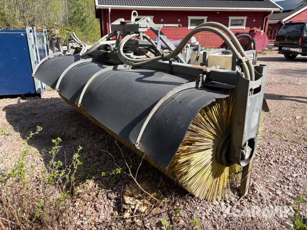 Sopvals Holms SH-3,0 med vattentank