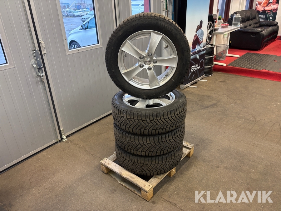 Vinterhjul Pirelli 215/60-17 4st