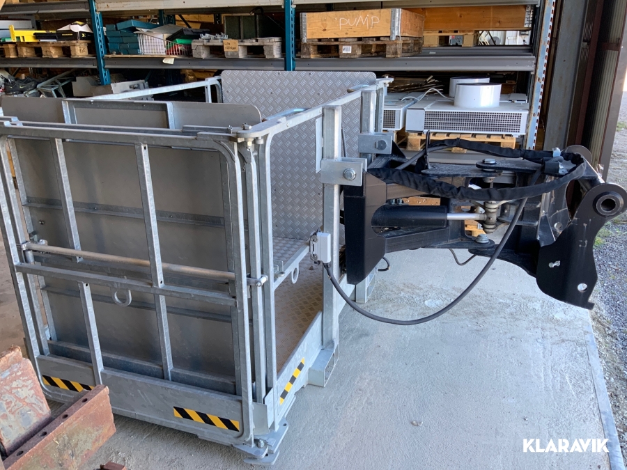 Arbetsplattform Manitou PSE 4400/365 