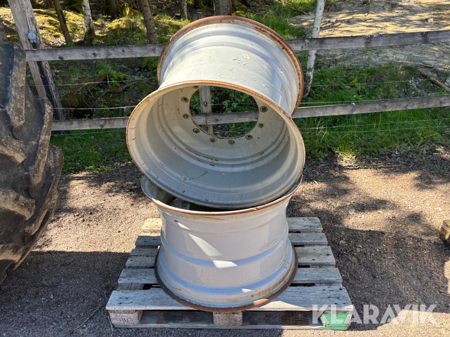 Traktorfälg 30 tum 2 st