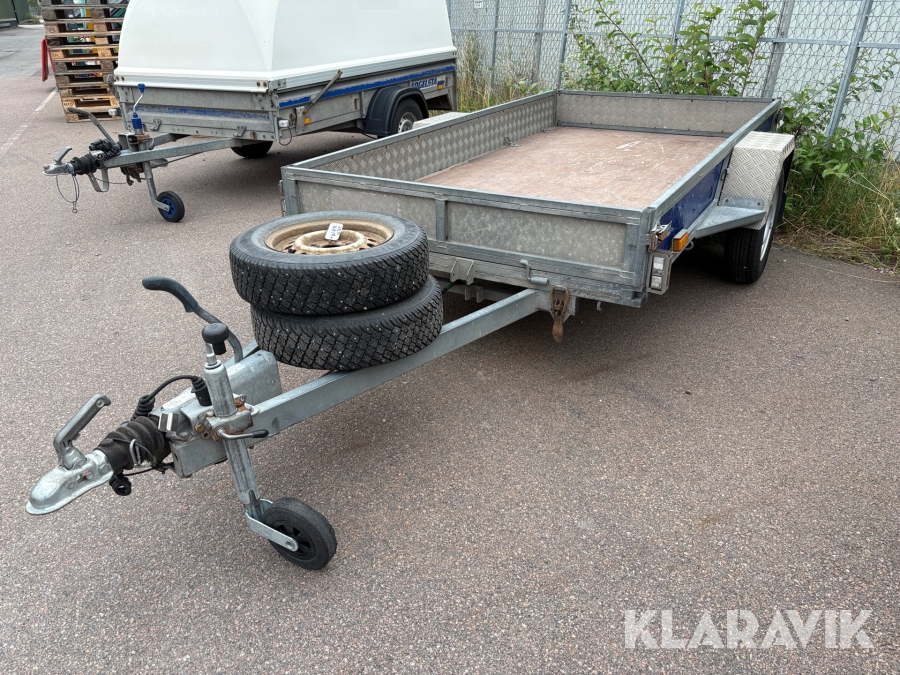 Personbilssläp Lindanvagnen 750T