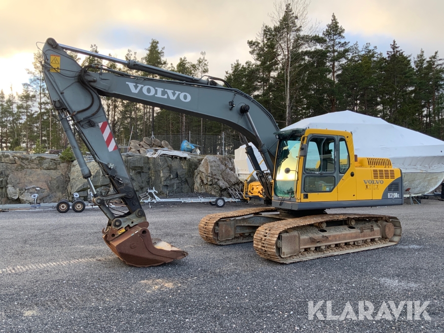Grävmaskin Volvo EC210BLC tiltrotator och redskap
