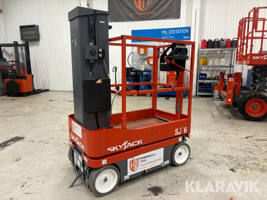 Pelarlift Skyjack SJ16