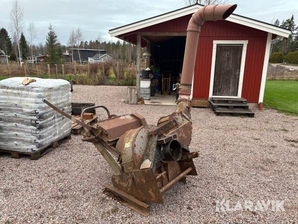 Traktorburen flishugg Bruks Mekaniska 720