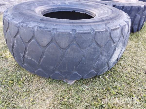 Entreprenaddäck Bridgestone 20.5 R25 1st