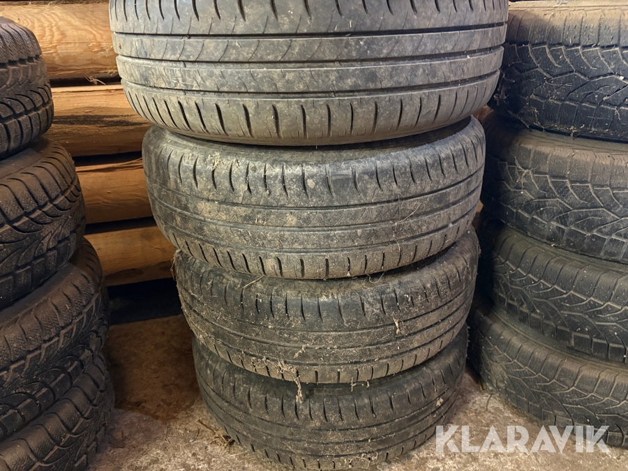 Sommardäck på aluminiumfälgar Michelin AMG fälg 205/65 R15