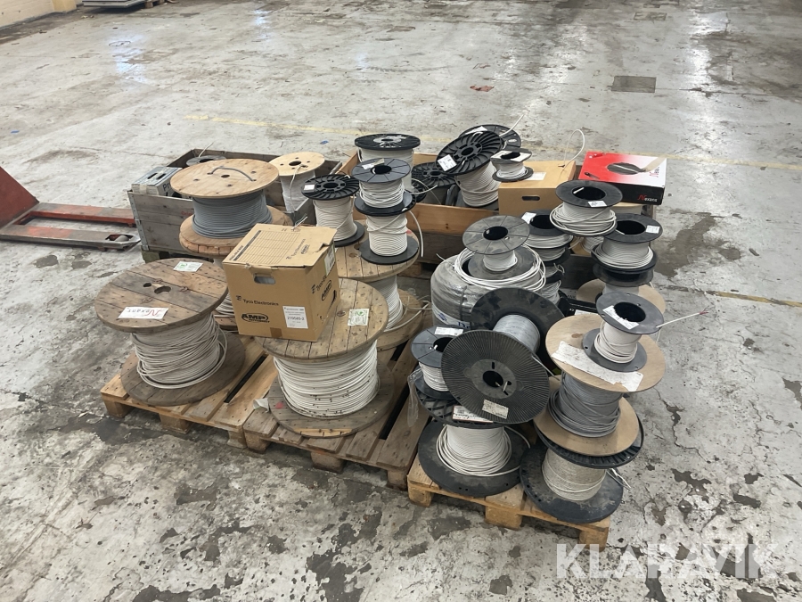 Parti med kablar 6 pallar