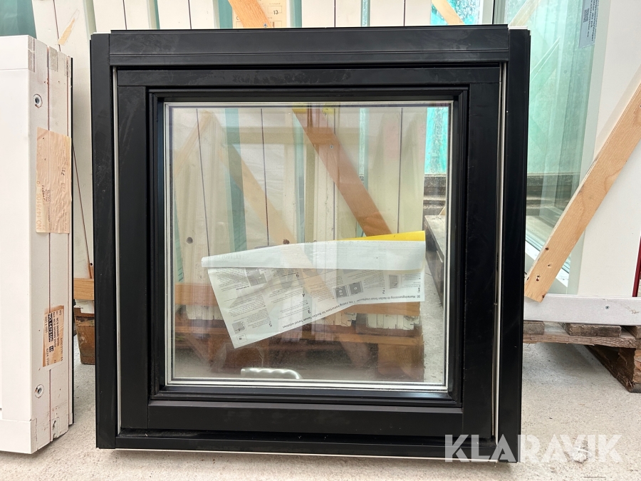 Fönster NorDan Alu/trä, svart, vrid- 1st