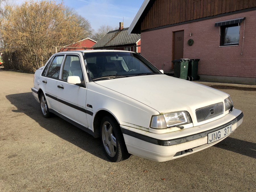 Personbil Volvo 460 2.0 (110hk)