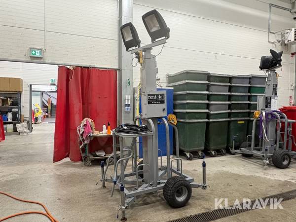 Belysningsmast Amiga 8 M 2 lampor