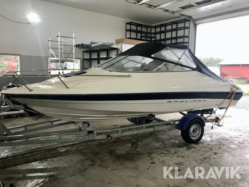 Motorbåt Bayliner 2052 Capri Cuddy 650