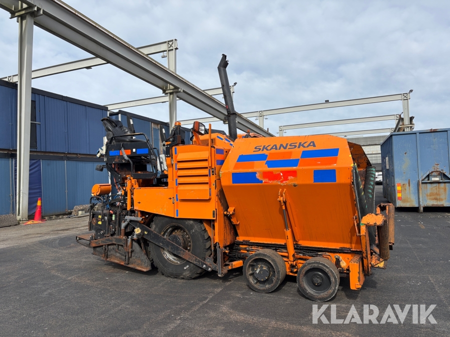 Asfaltsläggare CAT AP300D