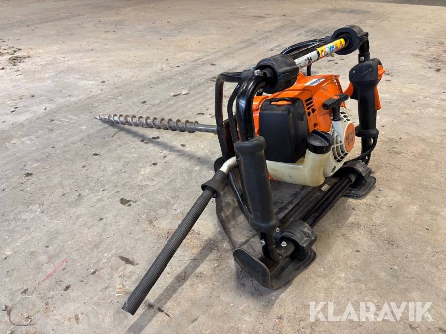 Jordborr Stihl BT 121