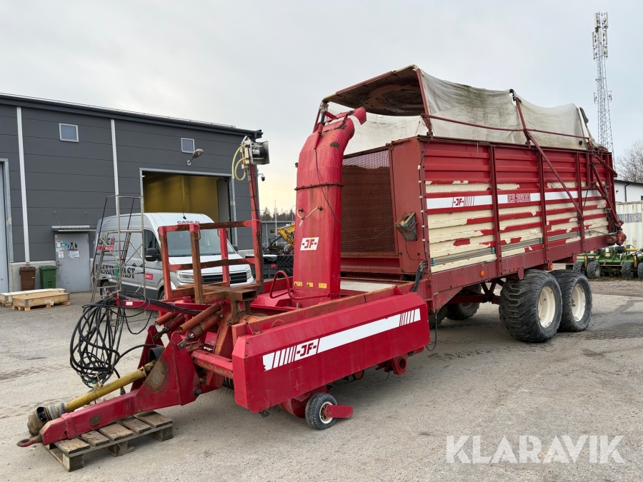 Exakthack självlastarvagn JF ES 3500