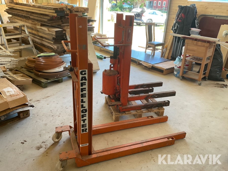 Gaffelløfter / Jon Stenberg AB