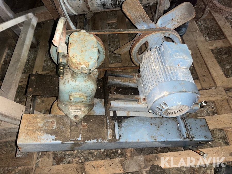 Kompressor Stal P12 L3P