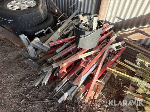 Diverse Fallskyddsutrustning, Combisafe räckesstolpar + Doka skyddsräckesstolpar