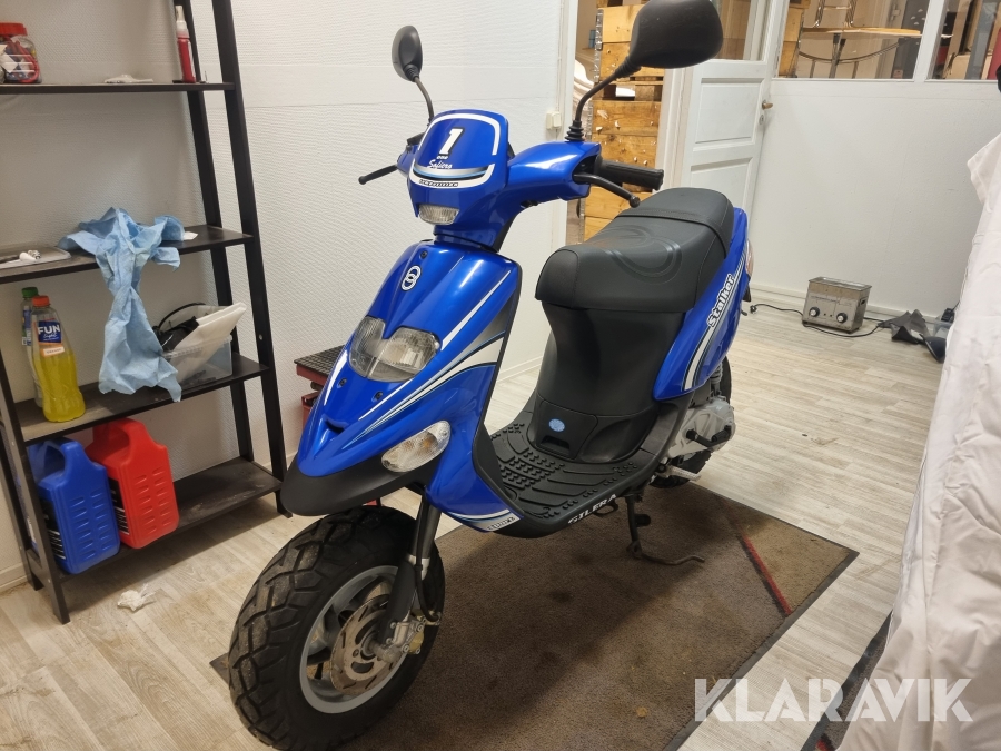 Moped Gilera Stalker