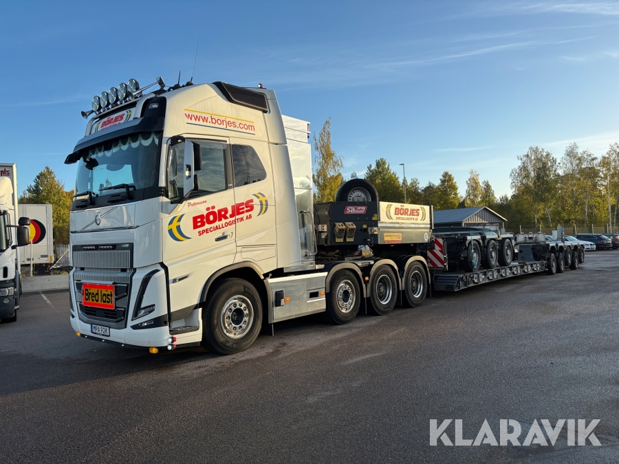 Tungdragare Volvo FH16 8x4 I-Shift 750hk med Faymonville Combimax