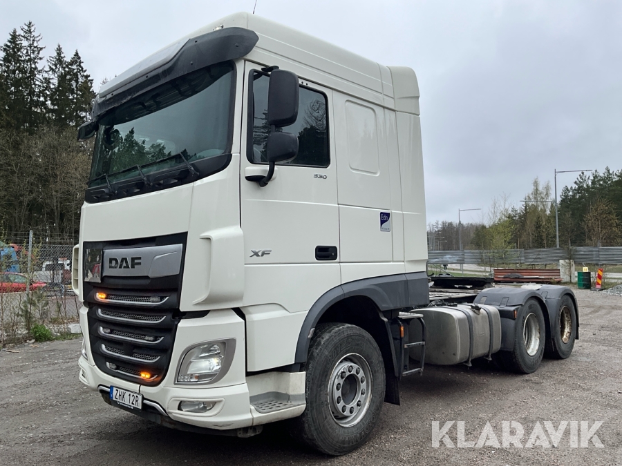 Dragbil DAF XF 530 6x4 tandem