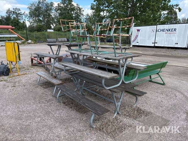 Parkbänkar