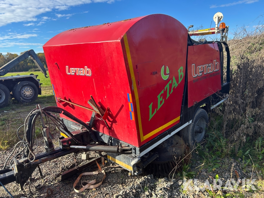 Bogserad Sopmaskin Broddson Nordic