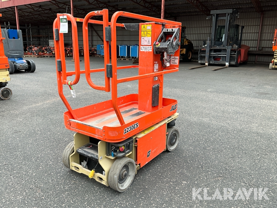 Pelarlift JLG 1230ES