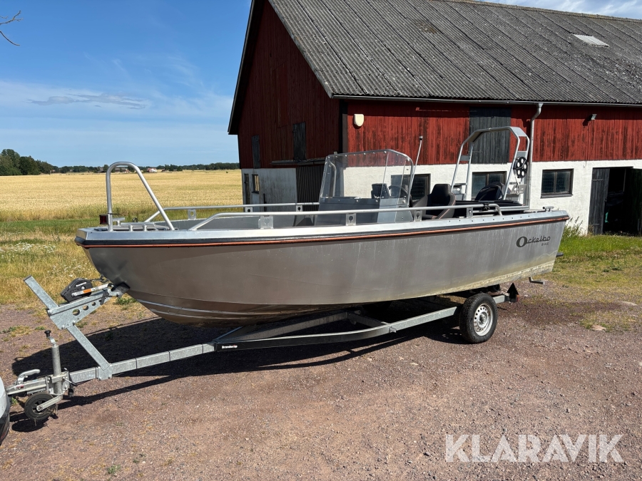 Båt Ockelbo B18 CC med 90hk Evinrude  E-Tec och båttrailer