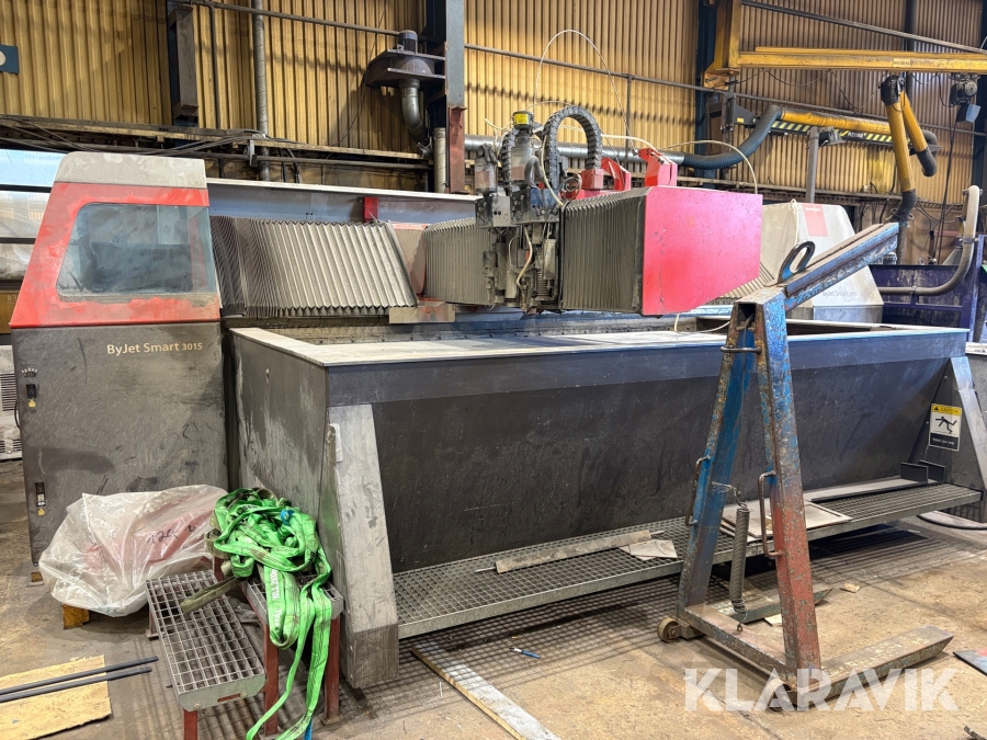 Vattenskärningsmaskin ByJet Bystronic Smart 3015