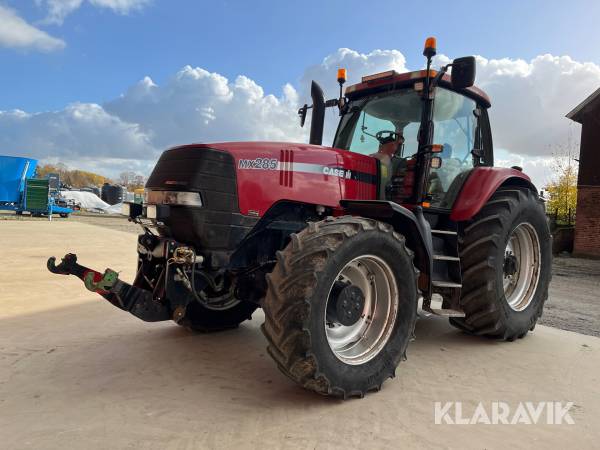 Traktor Case IH Magnum MX285