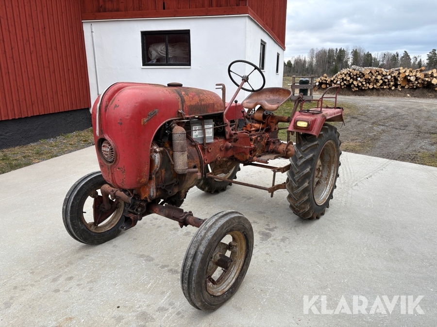 Veterantraktor Porsche Allgaier A111