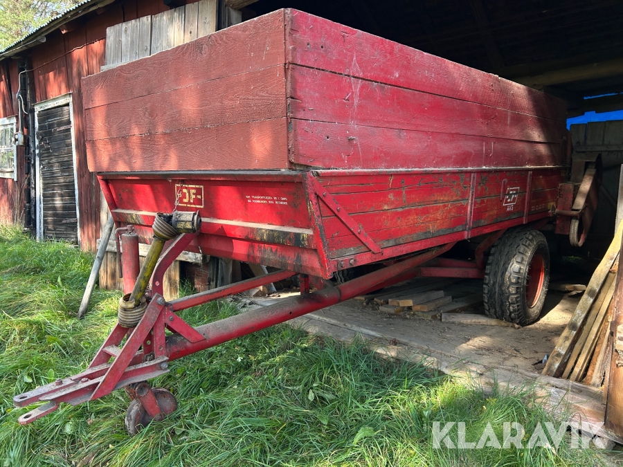 Vagn/ gödselspridarvagn JF AV3