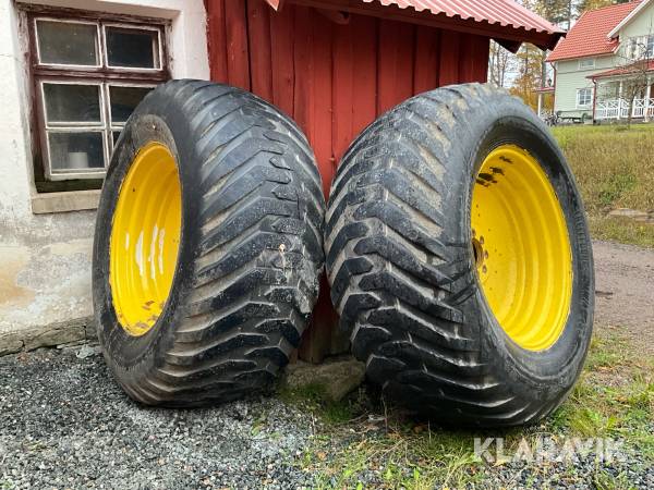 Traktordäck på fälg/Twindäck Trelleborg Twin 404