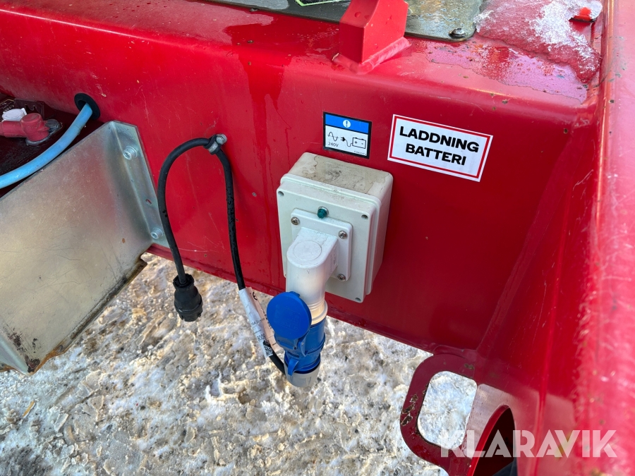 Vikbomlift Nifty HR17 Hybrid