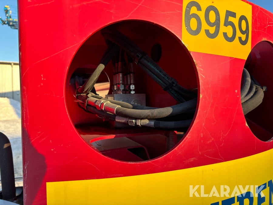 Vikbomlift Nifty HR17 Hybrid