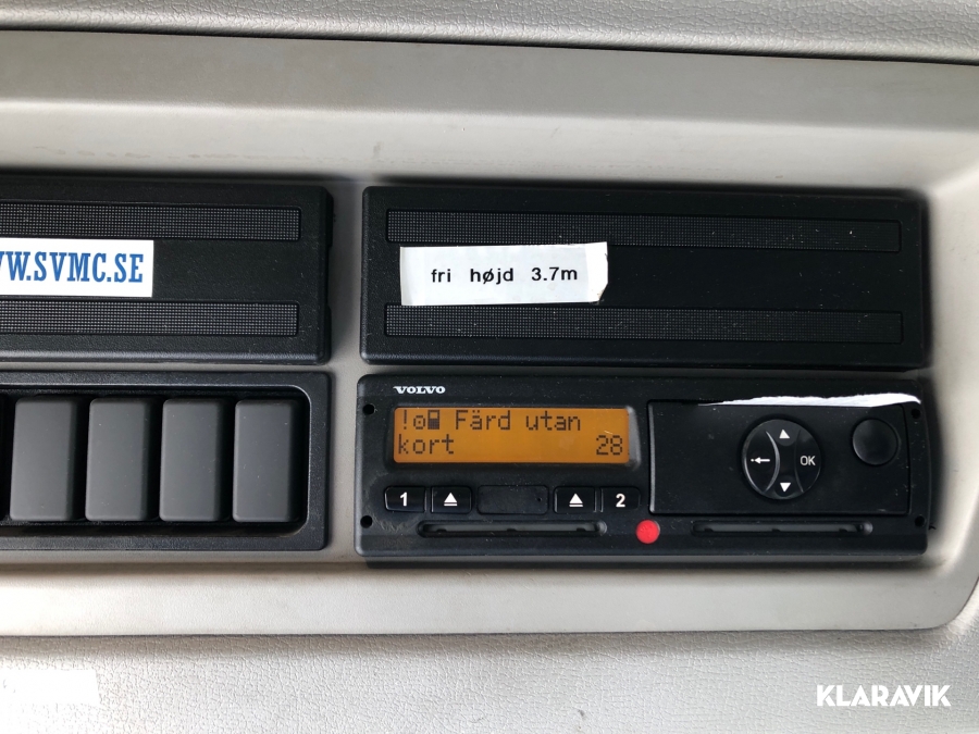 Lastbil Volvo FL-240 4x2 med flak 