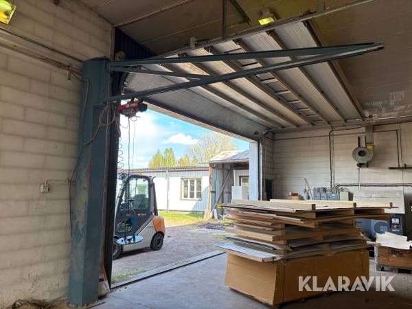 Skivlyft Transman 1-200V med svängbar pelare
