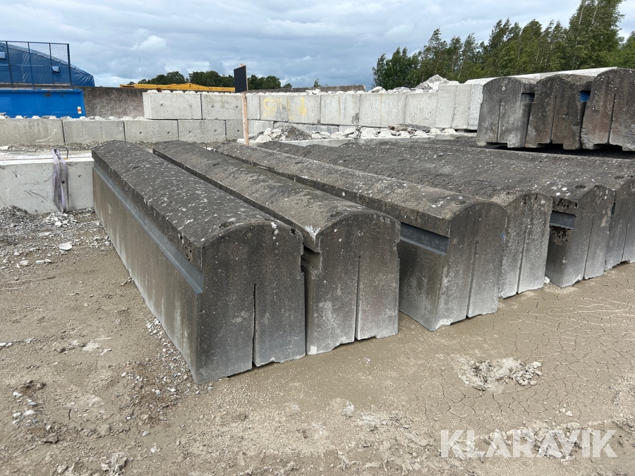 Barriär 5 st A-Betong 4 m