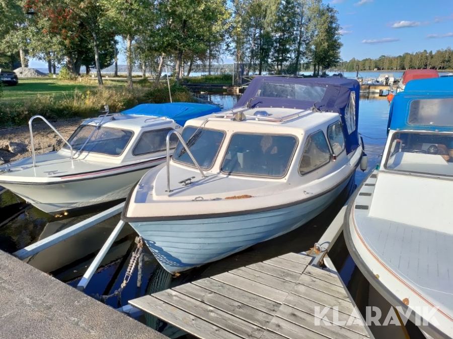 Båt Ryds Camping med trailer