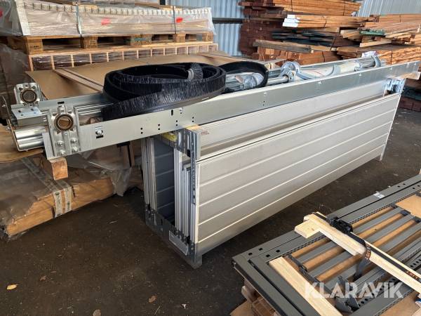 Garageport Hörmann SPUF42 2500x3300 med fönster