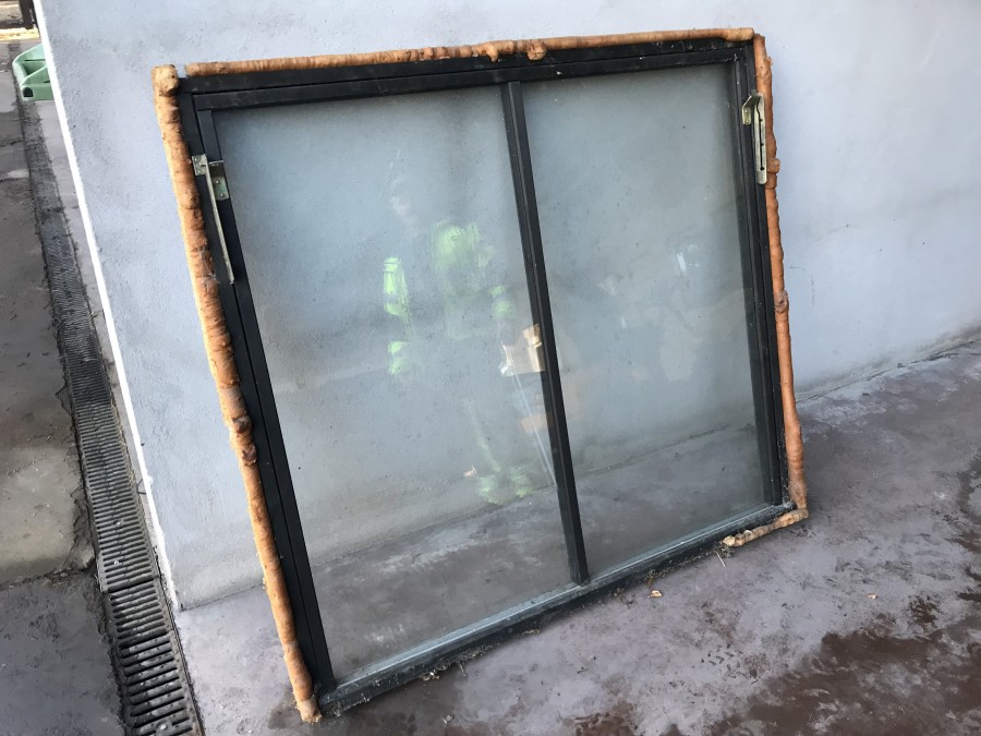 Stallfönster öppningsbara