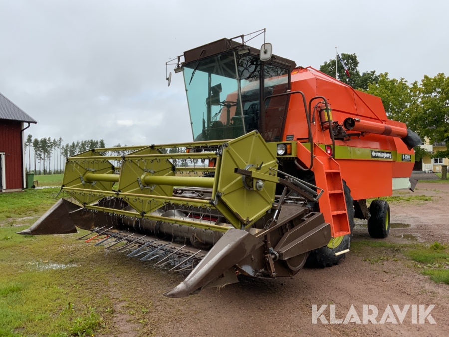 Skördetröska Dronningborg  D4500 Hydrostatic 12fot