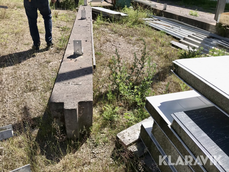 Llentab Hall Llentab 