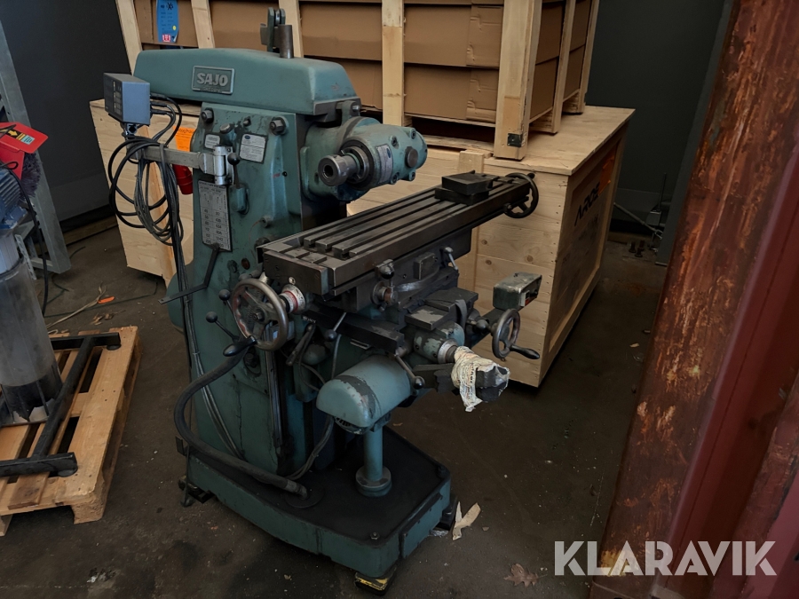 Fräs Sajo UF-52